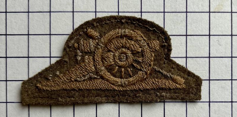 cWW2 Royal Artillery (RA) SNCO Sergeant's Arm Rank Badge Patch