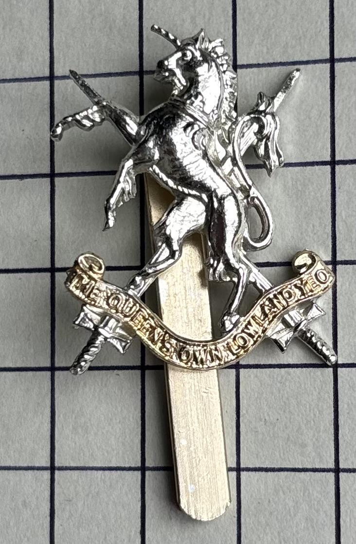 c1956-75 Scottish The Queen's Own Lowland Yeomanry (QOLY) Anodised Aluminium Cap Badge Gaunt