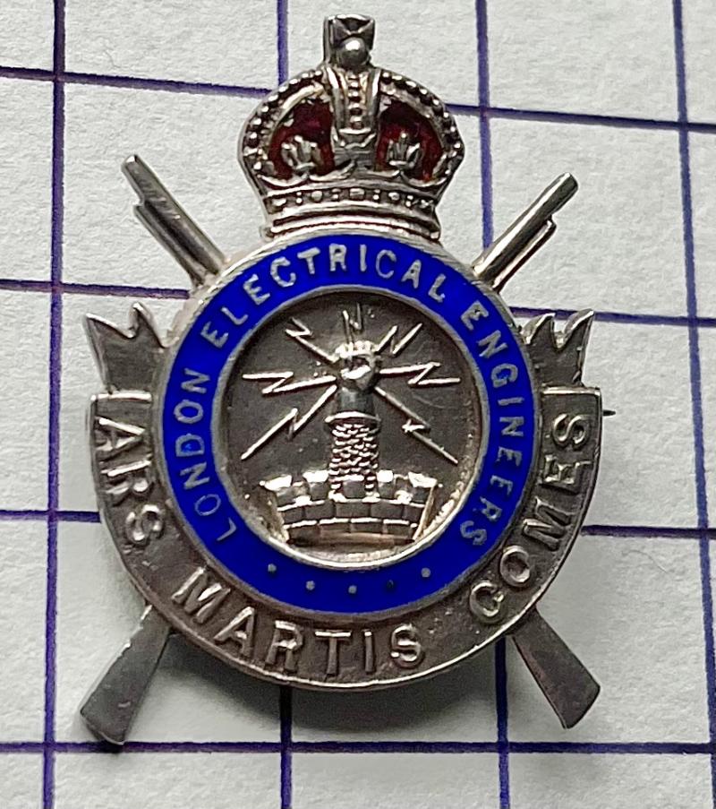 1914 Silver HM Royal Engineers London Electrical Engineers Officer's Field Service Cap Badge