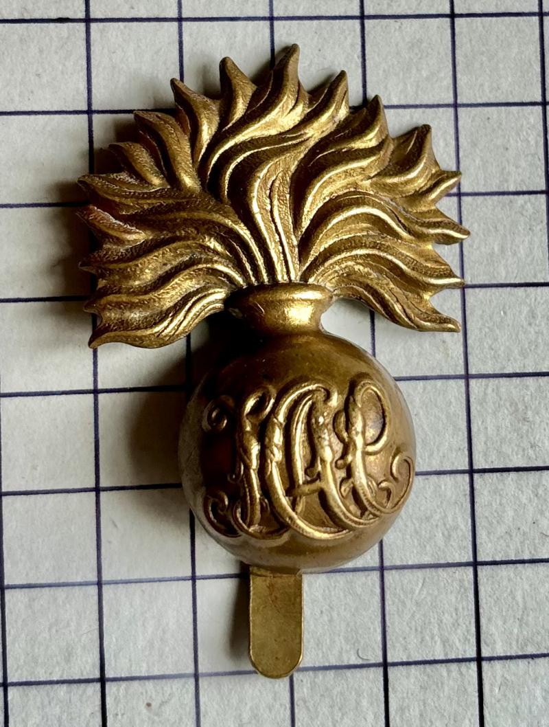 Honourable Artillery Company (HAC) Infantry Brass Other Rank's Metal Cap Badge