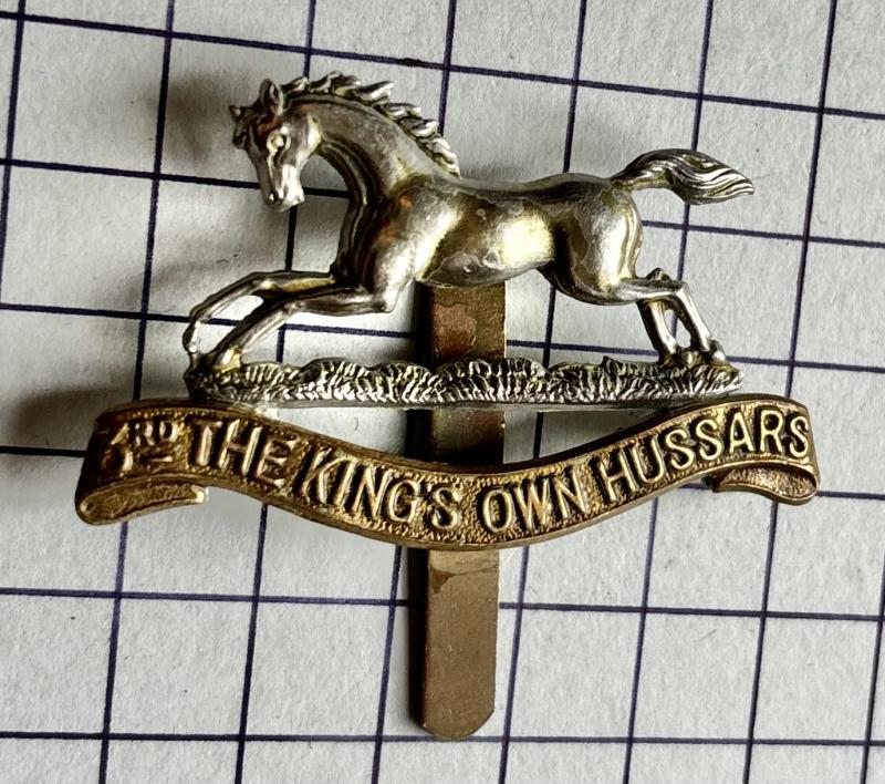 3rd The King’s Own Hussars (KOH) Bi Metal Other Ranks' Cap Badge