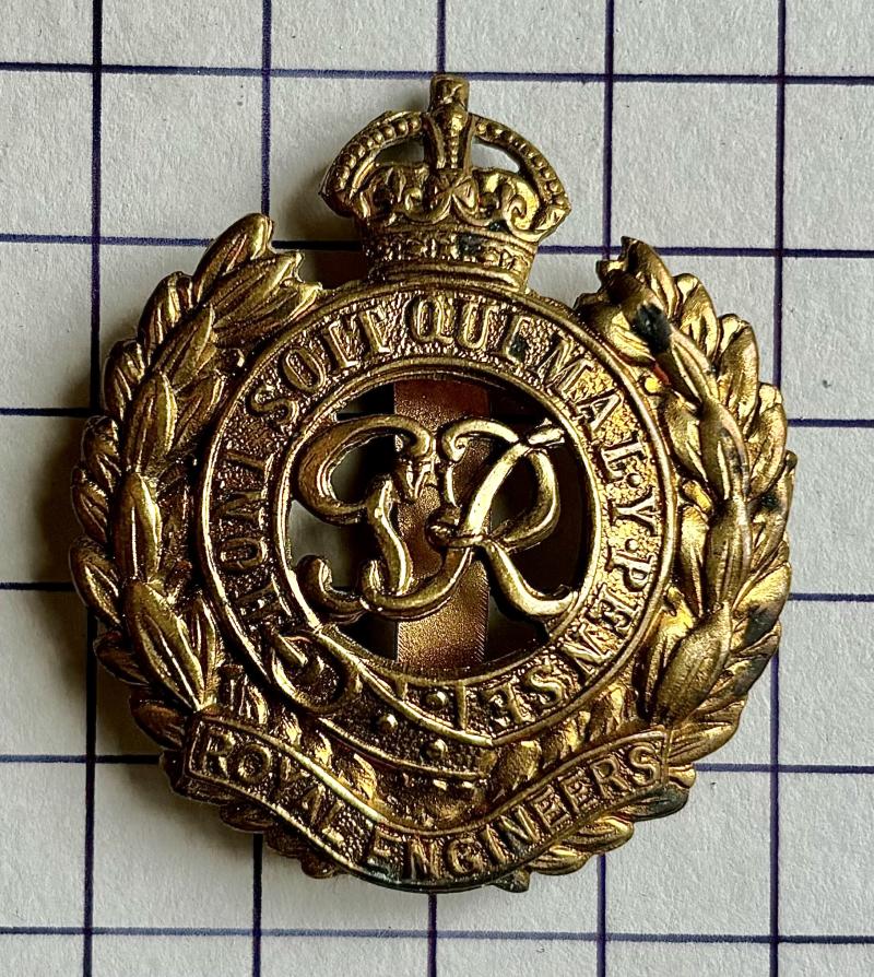 1936-52 Royal Engineers (RE) GVI Brass Other Ranks Cap Badge