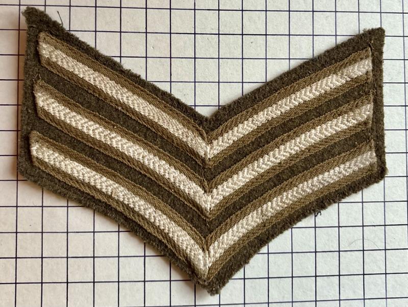 cWW2 'Blancoed' British Army Sergeant Cloth Stripe Chevrons Badge