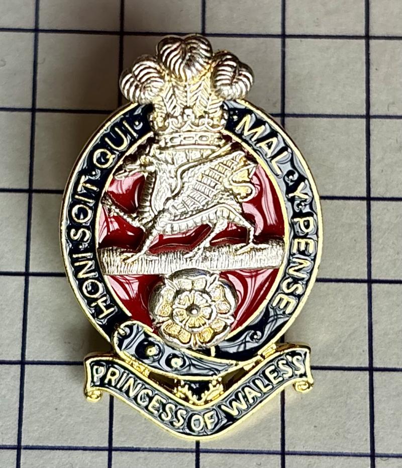 Princess of Wales's Royal Regiment (PWRR) Cap Badge Officers' No1 Dress