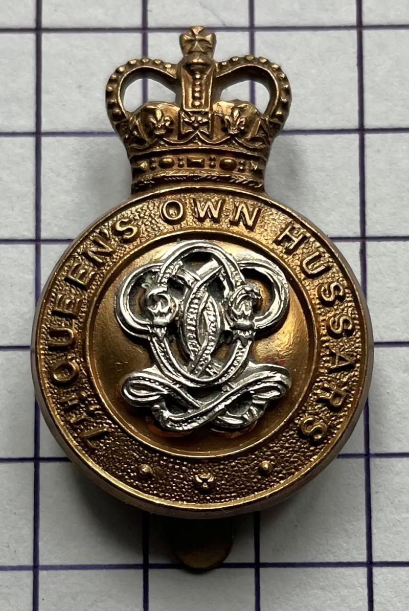 7th Queen's Own Hussars Bi-Metal Cap Badge 1952-55